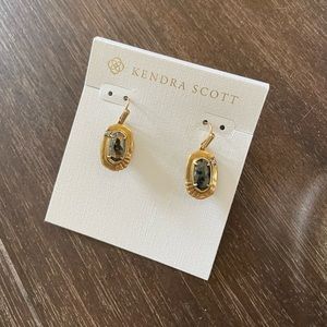 NWT Kendra Scott, Ann gold and black earrings
